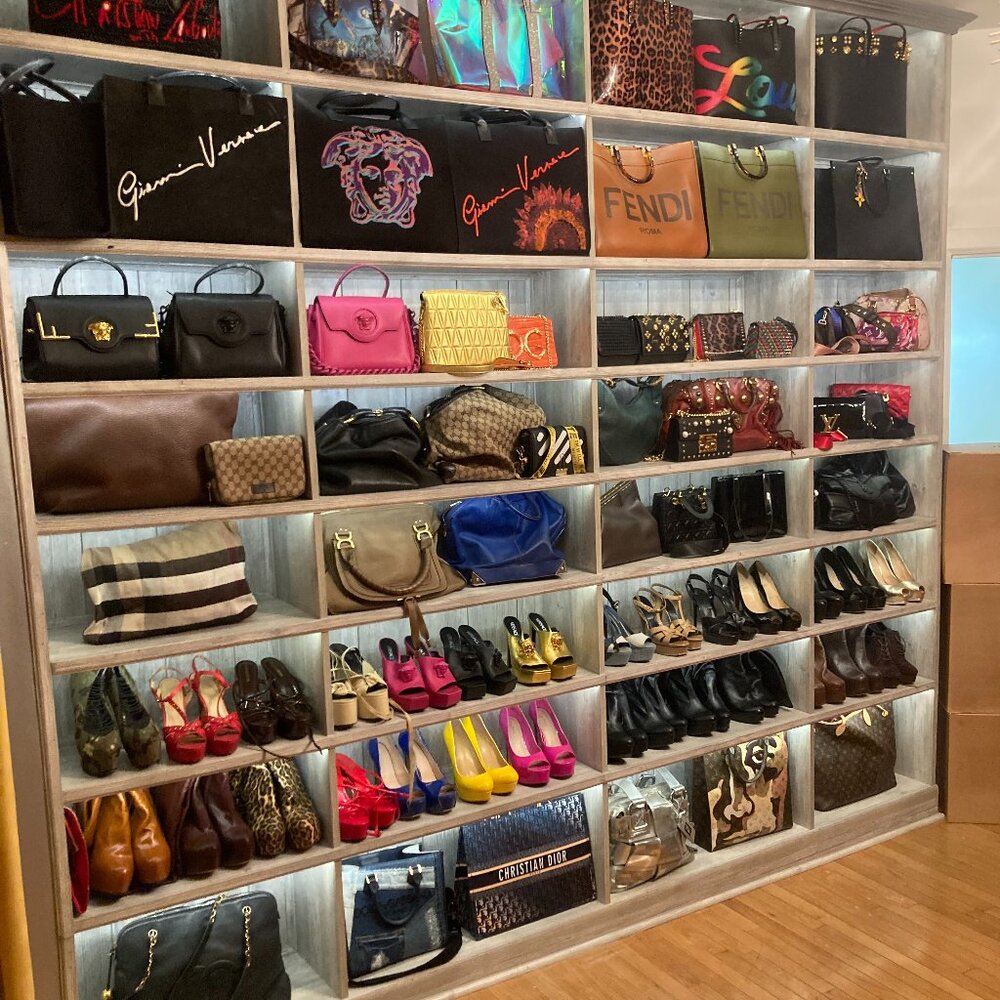 Meet your Posher, Terri